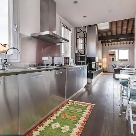 Apartmán Enjoy - Mansarda Nel Cuore Di *